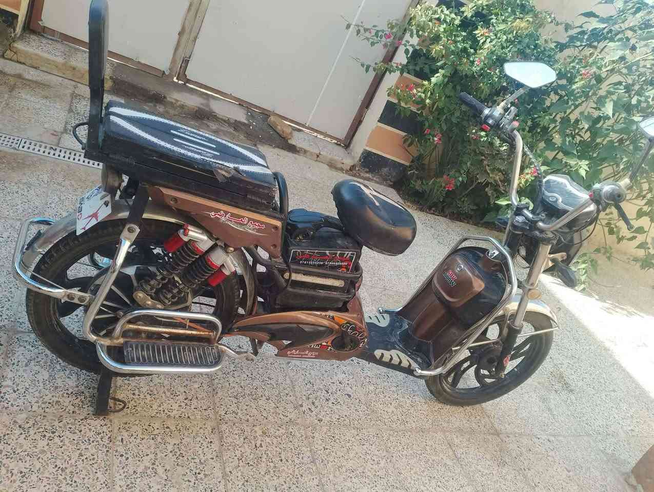 باسكن شحن نضيف للبيع باسكن ستونة اخذنا محتازين فلوس السعر 275 وبي مجال العنوان غماس ويل شراي يتصل على هذا الرقم ***********
