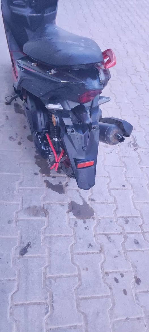 سلام عليكم شباب دراجه ماكس دراجه نظيفه مثل ما تشوفوها بالصوره مكان كربلاء قضاء الحر هذا رقم الهاتف ***********
