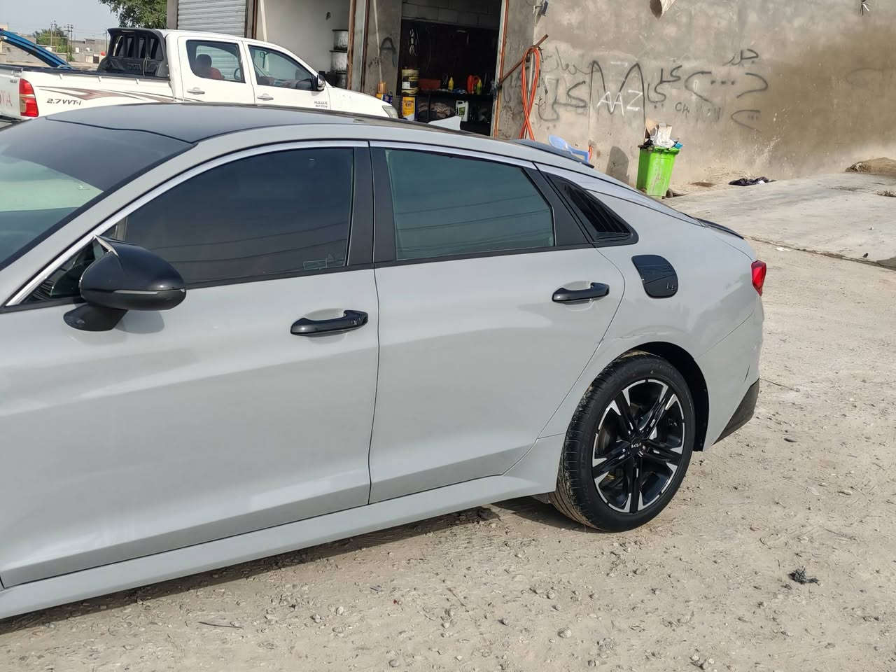 سياره كي 5 مديل 23 فول عده الفتحه
السياره حادثه جدا بصيط وحلوه ماشيه 60 الف ما بيها نقص برغي السياره متعوب عليها مرتبه كلش
السعر 170 وبيها مجال قليل
الزبير الشعيبه
***********
