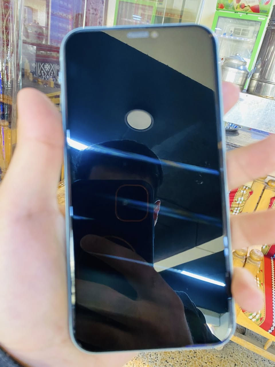 iPhone 11

ذاكرة 64 

مبدل بطارية 100 

ضمان ثلاث ايام 

السعر 220 وبي مجال بسيط


**إذا كنت صاحب هذا الإعلان وتريد حذفه لأي سبب، رجاءا أرسل رسالة إلى الدعم الفني**