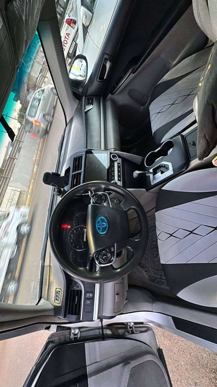 كامري 2012 رصاصي وارد امريكي رقم بغداد تحويل مباشر
بسعر 130 ورقة
مواصفاتLE 
محرك2500 vvt
مكانها الانبار الفلوجه 
قطعه وحده صبغ موضح بالصوره
وبارد بالچاملغ الامامي اربع اصابع
الهاتف/***********
