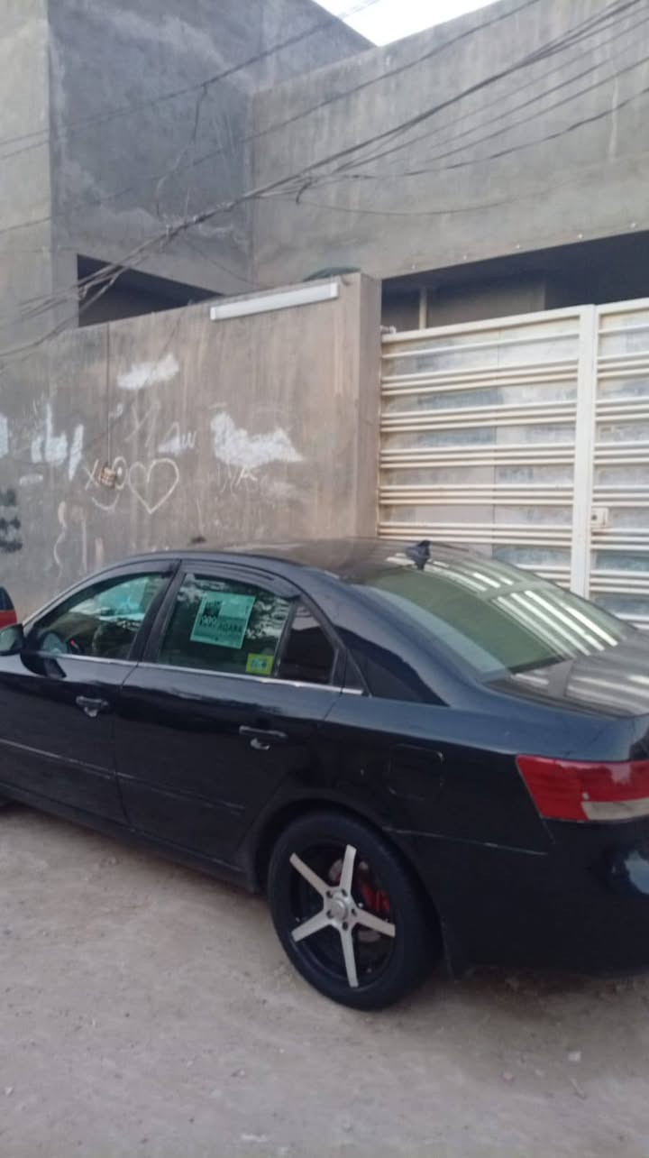 سوناتا م 2006 للبيع او مراوس
مكينه ٦ سلندر 

كير جديد 

حداديه جديده 

تخم تاير  

غرفته نضيفه 

كهربائياته كله شغاله 

ضربه قويه ما بيه السياره شواصي لود تكم مكفولات صبغ عام جماليه 

رقم بغداد انكليزي سنويته للا 2029 

مكاني نجف سعره اتصل او تدلل  

للإستفسار ***********
