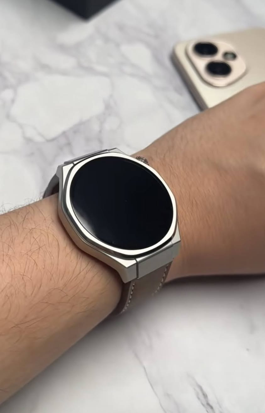 ساعة هونر الجديده ايطار تيتانيوم مقاومه عسكريه مامستخدمه بجيس 
السعر قفل 250 الف 
يوجد توصيل *********** النجف
