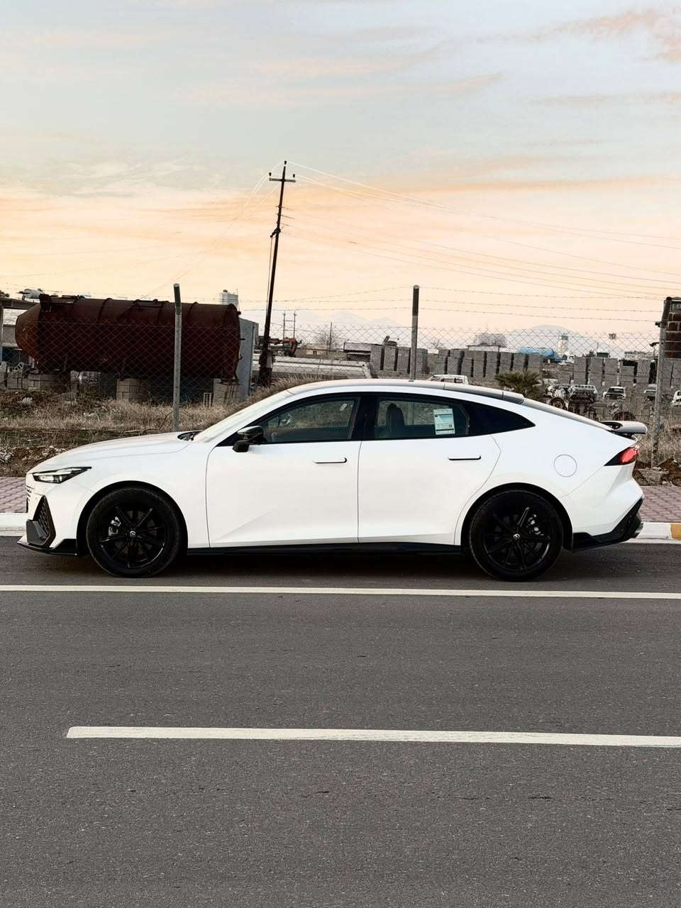 Changan uni v 2025 full
بەسمە
شاشە
کامێرا ریکۆرد
کامێرا 360 دەرەجە
حاسە
کشن جلد
کشن تبرید
پانۆراما
بریک کارەبایی
ئۆتۆ هۆڵد
فوول رادار
تحکمی سەر سوکان
سەماعە سۆنی
٥ مۆدی لێخورین
(ئیکۆ-نۆرماڵ-سپۆرت-سمارت-سوپەر ڕەیس)
ساڵنساکانی لەگەڵ مۆسی سپۆرتا ئەکرێتەوە دەنگی زۆر خۆشە
باڵەکەی  بەرزو نزم ئەکرێت پێ ئەکرێت
مکینە: ٢٠ توربو 

8,000km ڕۆشتووە 

سعر:190 مەجال 

شوێن:سلێمانی 

سەیارەکە ڕەقمە و جایزە بێ بۆیاخە بە ناوی خۆمەوەیە 

0771 661 9190
