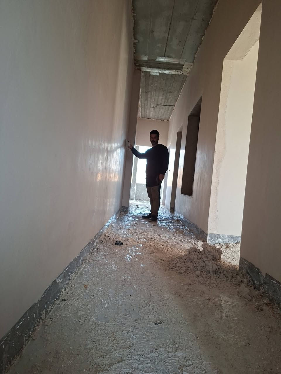 سلام عليكم اني من كركوك متفرغ سعر كولش مناسب شغل درجه اوله انشالله هده رقمي ***********
