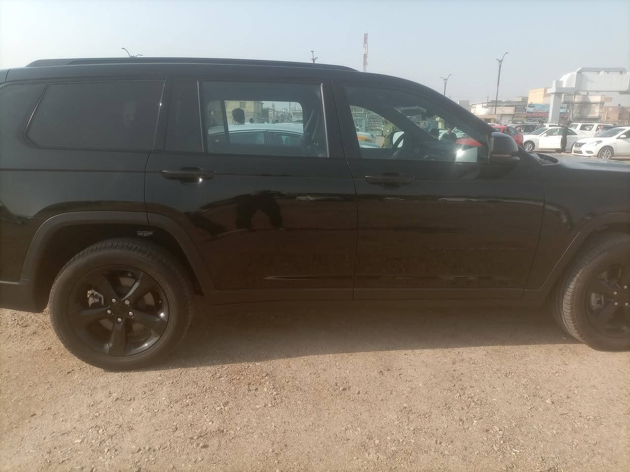 جيب شيروكي 2025 بلاك توب vip كامل موصفات حادثها بنيد مبدل وخشم الجاملق الأمامي بي شويه بارد زيرو ماشيه 2000كيلو رقم بصرة شهداء بأسم قرايبي السعر 350ورقه وبي مجال العنوان البصرة القرنه وهذا رقمي ***********
