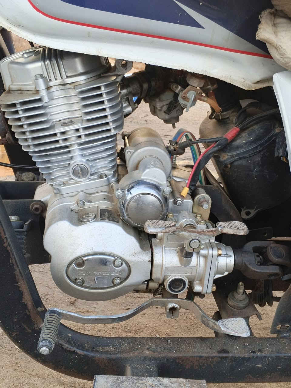 السلام عليكم ستوته للبيع موديل 13 20 ستوته مقفوله اوراق جاهزه *********** سعر مليون 500 بيها مجال
