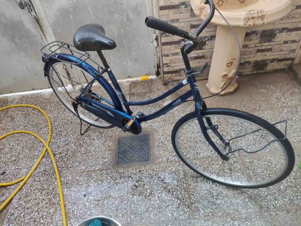 باسكل للبيع نضيف عوزه ترتيب خفيف
بنداء بشارع مجمع بيتي


**إذا كنت صاحب هذا الإعلان وتريد حذفه لأي سبب، رجاءا أرسل رسالة إلى الدعم الفني**