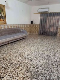 عنانه • ٢٣٠م • غرفتين