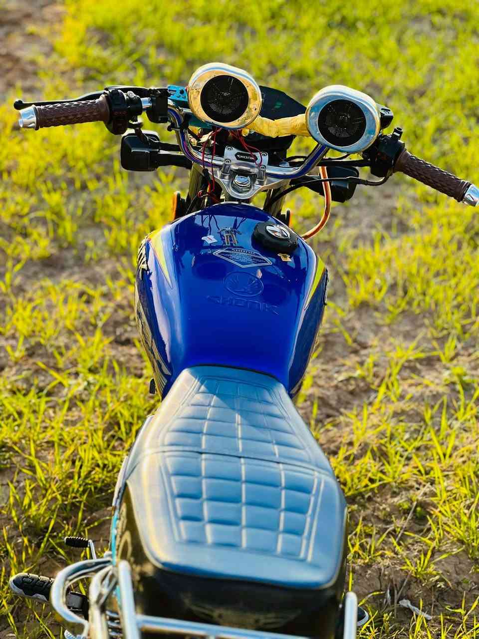 سلام عليكم ماطور سولنك موديل 2025 كلشي شرط السعر 650 وبي مجال ***********
