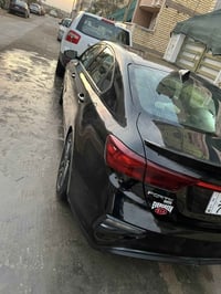 كيا فورتي 21للبيع أمريكي حادث فقط بنيد مبدل مكينه 2000دوش حساسات رادار...