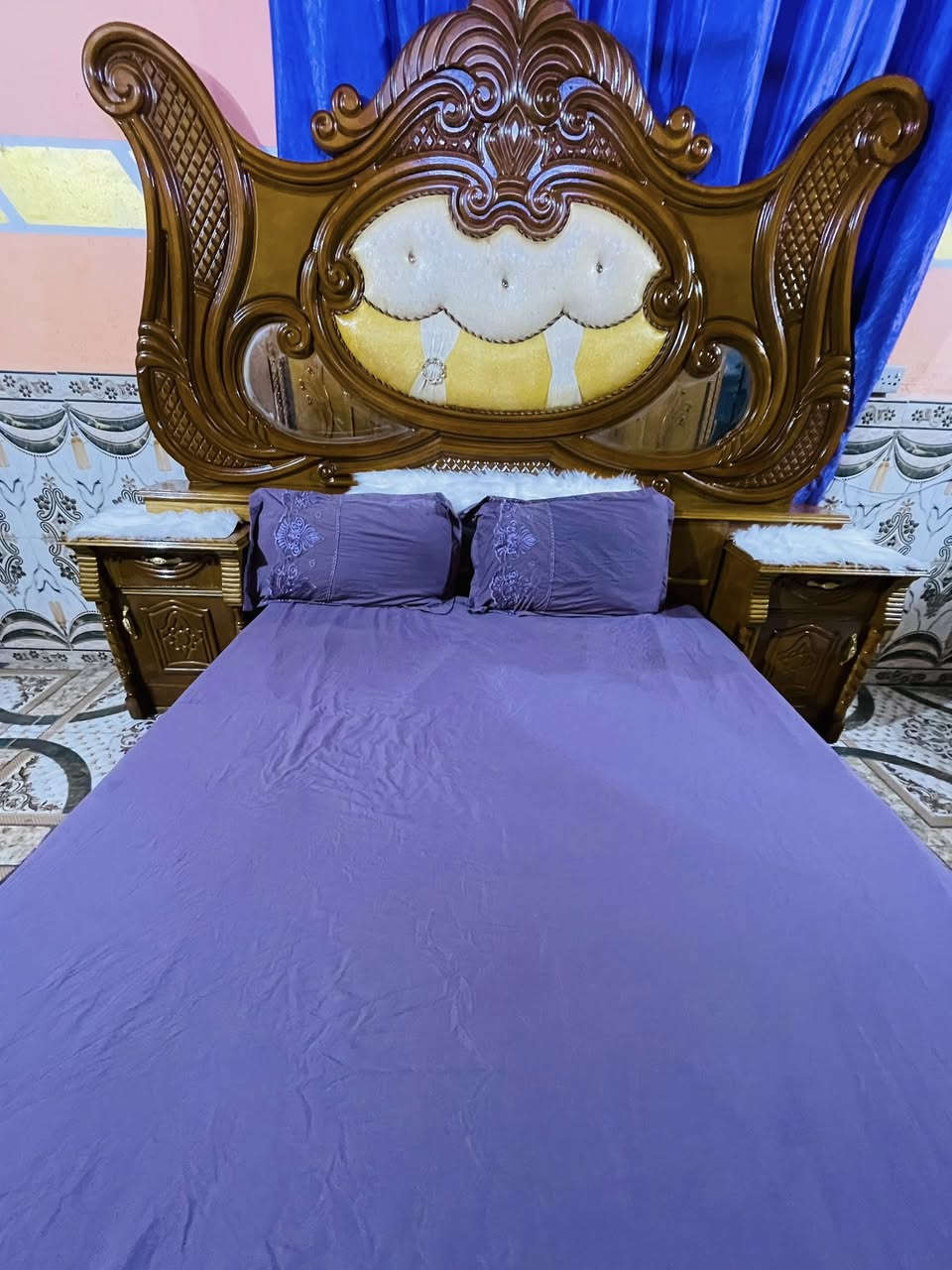 غرفه عراقيه تسكام صاج نظيفه كلش البيع سعر 900 رجآ مو شراي لايتصل ***********
