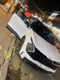 من رخصت الادمن سيارة سبورتج موديل 24 إلى البيع وارد امريكي  السيارة فو...