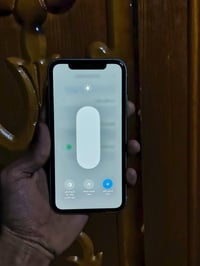 ذاكرة ١٢٨ • بطارية ٨٨ • مكفول