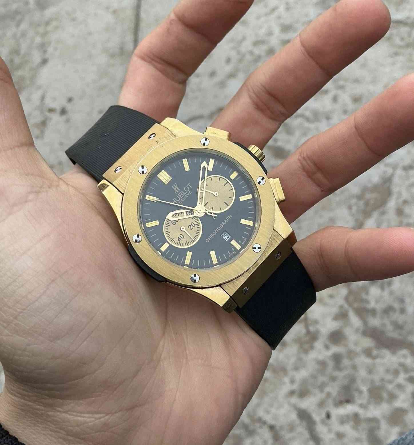 السلام عليكم ساعة هوبلوت ستوب واتش
كرونوغراف سناتر
نظافة ممتازة
ستانلس ستيل
قطر 42. 43
نافذة للتاريخ
بلادية
85 الف


**إذا كنت صاحب هذا الإعلان وتريد حذفه لأي سبب، رجاءا أرسل رسالة إلى الدعم الفني**