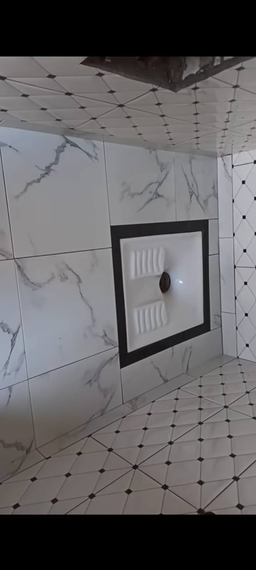 السلام عليكم خلفة جميع أنواع السيراميك جدران أرضية لوح درج *********** انتصل وبيك خير وتدلل خاص مفتوح
