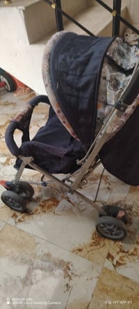 مبردة • عربانة طفل • مستعمل