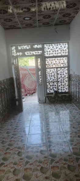 سلام عليكم بيت 50 متر  طابقين بلنداء شارع 60 الثاني مقابيل مجمع لاميرات
الطابق لاول 
مطبخ 
واستقبال 
وصاله من ضمنها الدراج
وصحيات 
الطابق الثاني 
غرفه نوم 
وصاله 
ومكشوفه 
لارضيه بورسلين 
الجدران سيراميك بيت نضيف السقف عكاده كله سقوف ثانوي السعر 40 اوبيه مجال الانتصال  ***********
