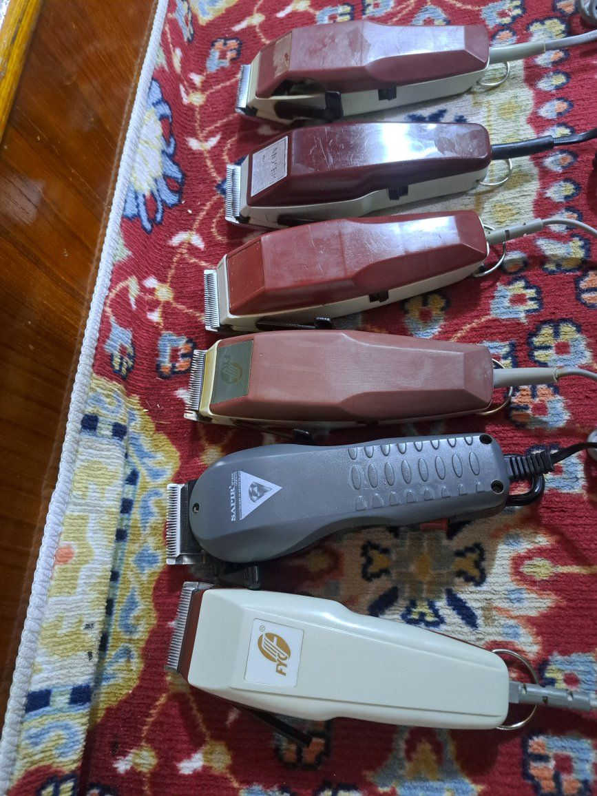 السلام عليكم مكائن حلاق قديمات شغالات سعر الكل ٤٥/الف مكان بغداد


**إذا كنت صاحب هذا الإعلان وتريد حذفه لأي سبب، رجاءا أرسل رسالة إلى الدعم الفني**