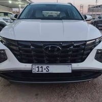 توسان 23 خليجي ماشية ٤٤ مكفولة من الصبغ والتبديل رقم انگليزي السعر ٢٠٠...