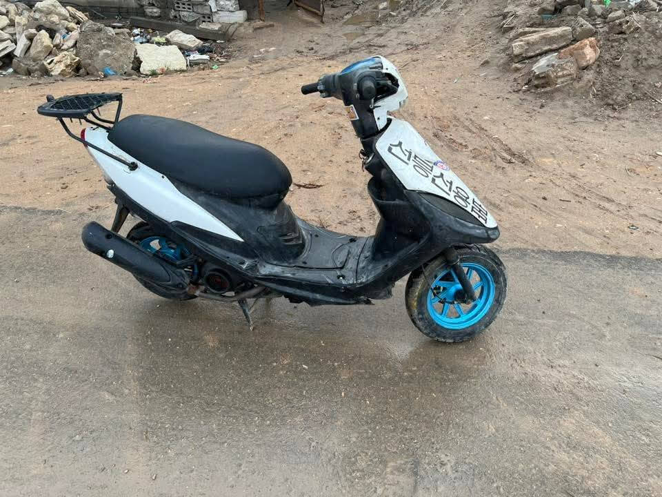 للبيع ماكس عدله بوشه 55 شغاله ابيع كوم حديد سعر 190الف مكاني بغداد )حي العامل مستعجل على بيعه متواجد واتساب ‏‪0770 878 0329‬‏
