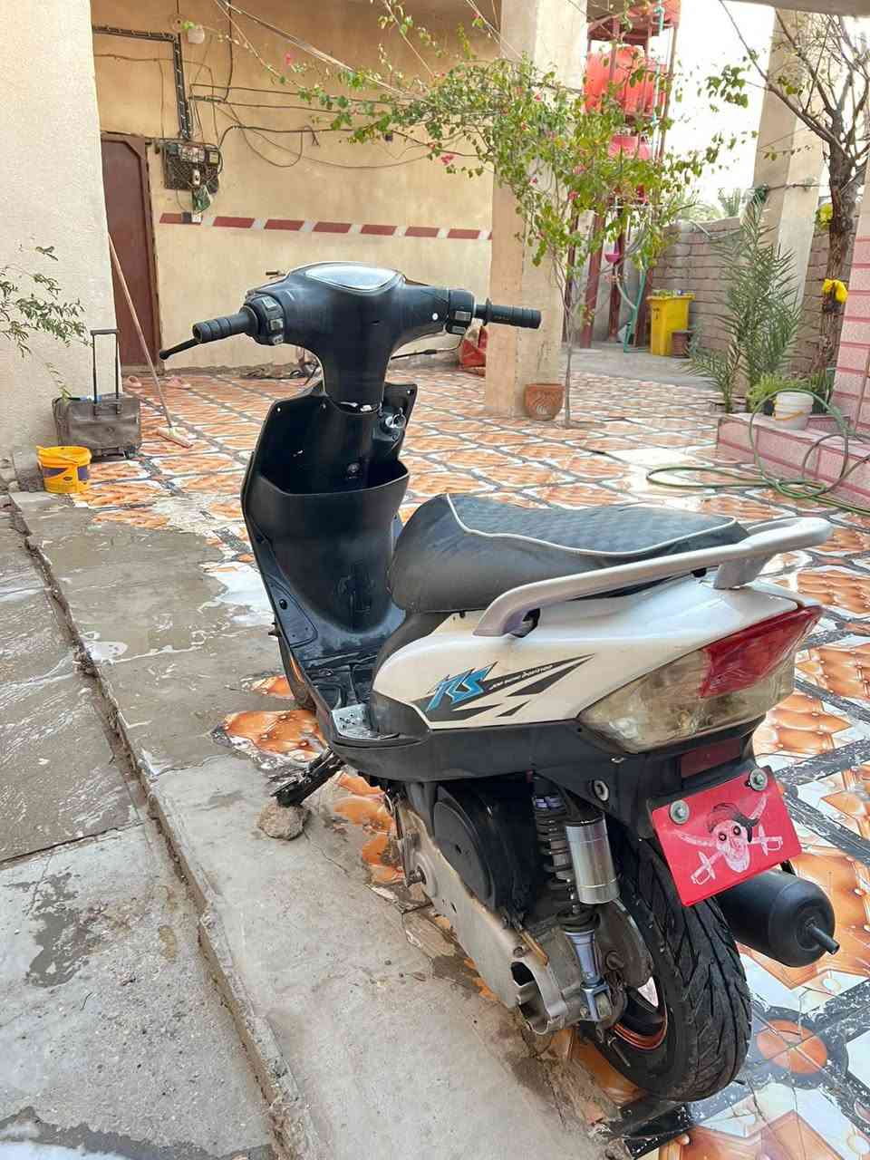 عدله للبيع
دراجه ناعمه ونكره سلف
ويل رياظي دبل رياظي كزوز رياظي شيال ومروحه وسلف وقطره رياظي
سعر 300 وبيها مجال ***********
ناحية المنار (الحّمار)
