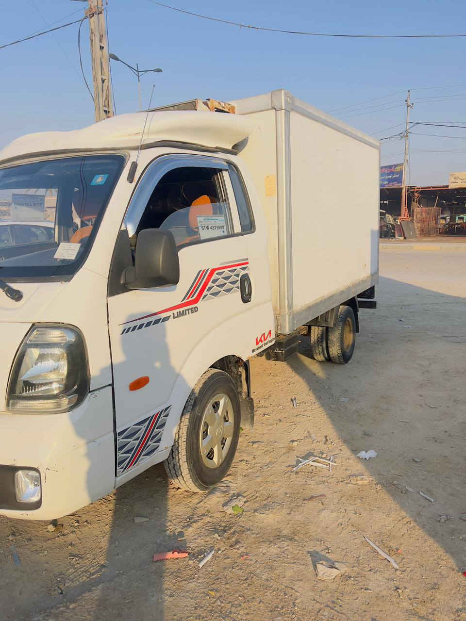 كيا براد
2007 رقم بغداد جديد إب اسمي تحويل مباشر
مكينه 3000 قبق أبيض 
كير +مكينه
حداديه خير من الله 
كهربائيات 
تبريد ثلج  
السعر 98 أو بيه مجال بسيط حك الجيه
رقم هاتف ***********
