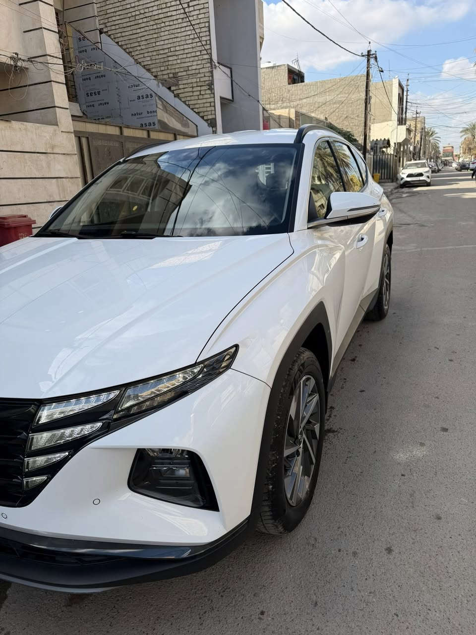 توكسان خليجي موديل 23 كامل مواصفات بدون بانوراما ماشيه 31 الف كيلو كفاله عدا بارد بسيط ب الجنطه السعر 212 استفسار ***********
