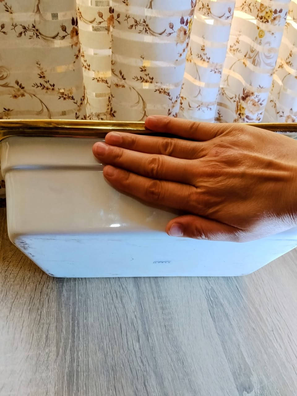 بايركسة ناو فرنه 
شوين كةلار 
گةياندن هةية


**إذا كنت صاحب هذا الإعلان وتريد حذفه لأي سبب، رجاءا أرسل رسالة إلى الدعم الفني**