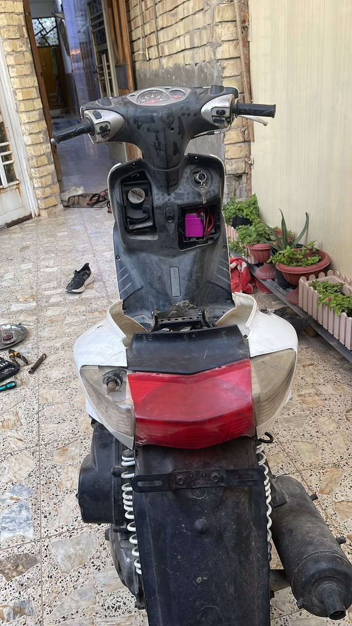 دراجه سكنس نثيه مجفته بيدي نقوصاته بسيطه انطيني سعرك ولا تكسر بيهه الله شاهد الدراجه حته ضفيرته ذبيته وسويته على البلاد *********** مكاني بغداد

