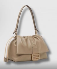 حقيبة فندي • كود وختم