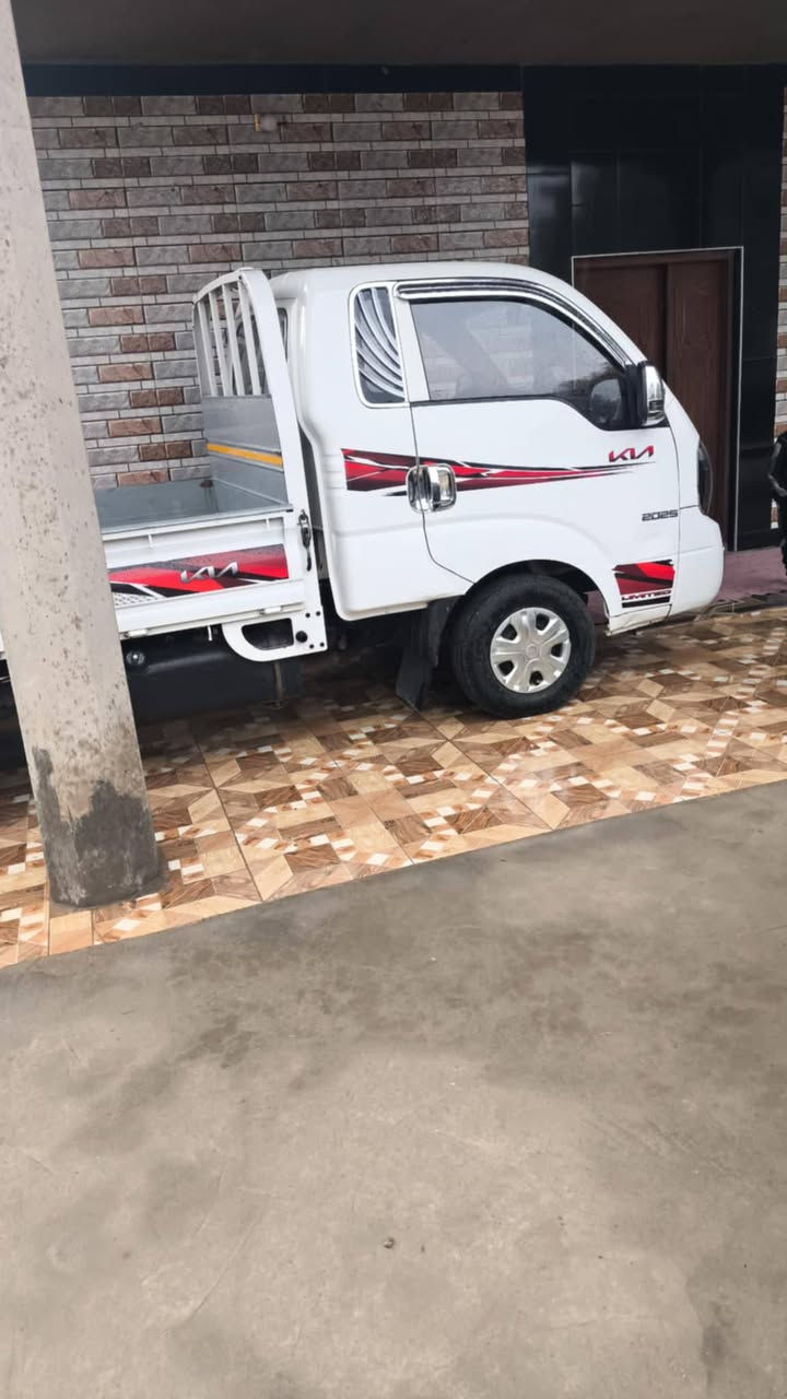 سيار٥ كيا تك موديل 2019 باسمي السعر 120 وابيها مجال قليل رقم بابل العنوان قرب الدولي - الجسر الثامن الاتصال بالرقم ***********/
