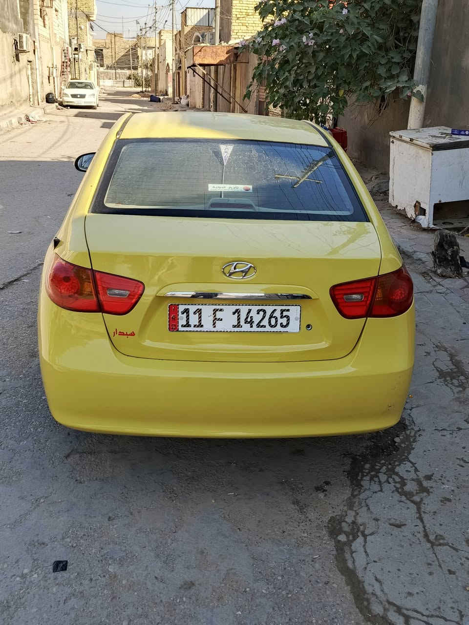 الانتره 2011
خليجي شركه عامه
ليموني السياره جديده 
مدوشمه عامه 
مكينه 1600
السياره جاهزه كبل الشارع
رقم بغداد نكليزي
السعر 107 وبيه مجال قليل 
***********
ناصريه مركز 
حي الشهداء
