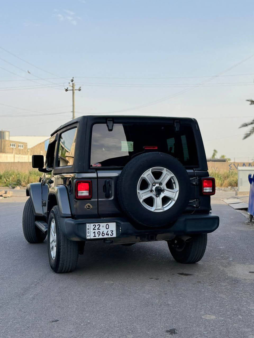 جيب رنگلر 2022رەنگ ناوازە
و‎مەکینە 4بستۆن تؤربؤ
تەنها 41  مايل رۆشتووە  
کاميرا حاسه بيلاد 
لايت كامل زينون بيلادي 
ده بل ئه كسل   
ڕەقەم کراوە 

سعر198$ مجاله كي كه م

یەک پارجه  بسته ك بوياخي هه يه بي ژؤري 
ايرباك سوكان سيستم
گێر و مەکینەی بەشەرت
لەسەر دەقی شەریکە ماوەتەوە

ژمارەی خاوەنەکەی 
*********** أربيل, العراق
