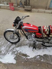 دراجه لبيع   07830141472