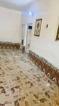 🔴 دار بمساحة ٢٧٥ متر بناء جيد  🔹️يحتوي على استقبال ومطبخ وثلاث غرف نوم...