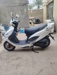 دراجه كامكو بوليسي ام الكامره دراجه رمبه بحاله الوكاله نضافه 1/1الشراي...