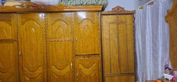 سلام عليكم غرفة نوم جديدة احلة من البصورة خمس بيبان ميز تواليت جامتة موجودة مكان بغداد الشعب شارع الصحة لاستفسار (***********
