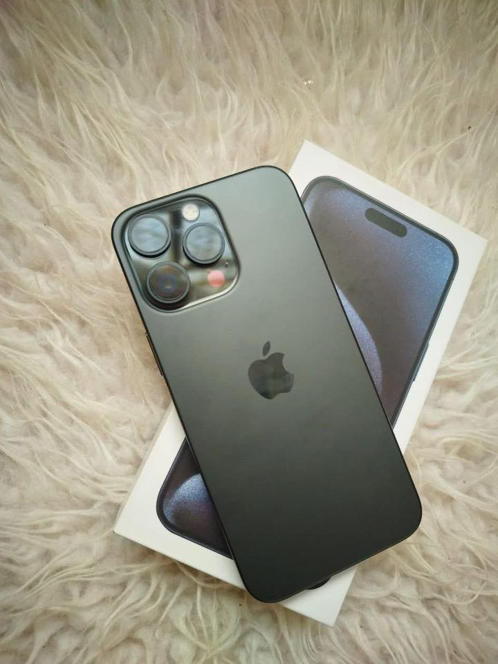 15 برو ماكس ذاكره 256 دبل شريحه بطاريه 86 شرق اوسط مبدل ضهر وكاله والبقيه مكفول
السعر 925
***********
