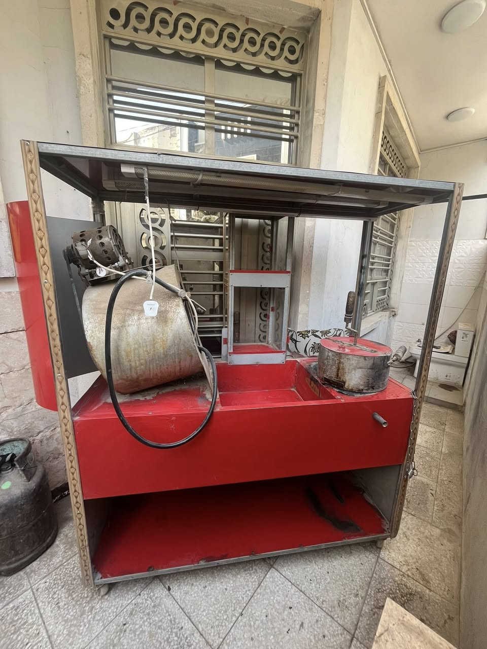 عربانة حب للبيع ما مستعملة فقط شهر واحد 
للاستفسار ***********
