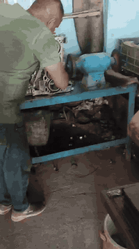 ‏معمل الطيران الميكانيكي الموقع ناحية الرشيد قرب البازي خانة الرشيد***********(***********)
