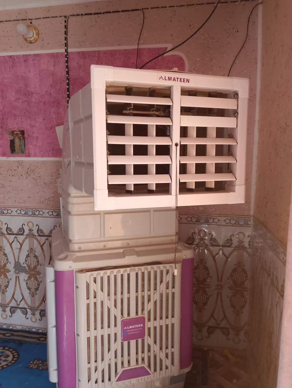 سلام عليكم مبرده لبيع مستعمله شي، قليل سعر٣٠٠ العنوان ديوانيه***********
