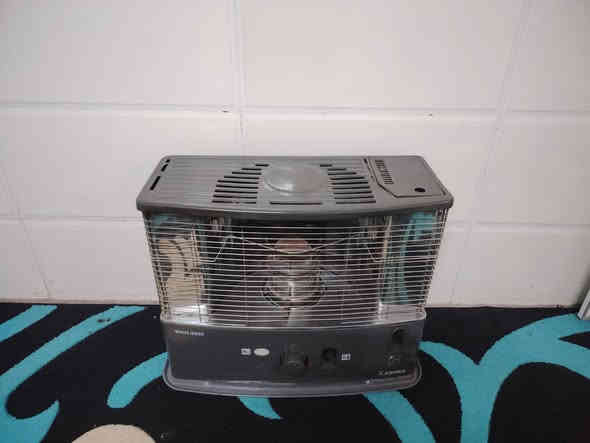 سۆپای کیرۆنا شێوە تەلەفزیۆنی ئەسڵی زۆر زۆر پاکە هەموو شتێکی کاملە 
سعری : 60هەزار و مەعمەلە 
شوێن:***********
