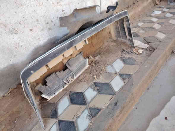 اغراض بيجو ٤٠٥ ايراني..
دعامية خلفية
مازدات عدسات
بك لايت جديد ما مستخدم ابدا
شباك
ابيعهن كولهن مابيع قطعة قطعة
كولهن ب ٥٠ الف اهل المصلحة يعرغون اسعارهن 
*********** ديوانية
