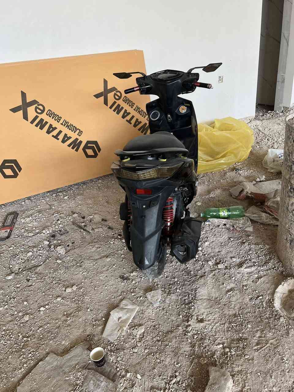 دراجة سكنس وارد كوري 
كفرات جديدة الدراجة عليهة إدامة
المحرك مفتوح عن جديد كلاجاترياضي اصلي 
نقصه دبل امامي السعر 700 وبيهة مجال
رقم الموديل *********** وأساب
