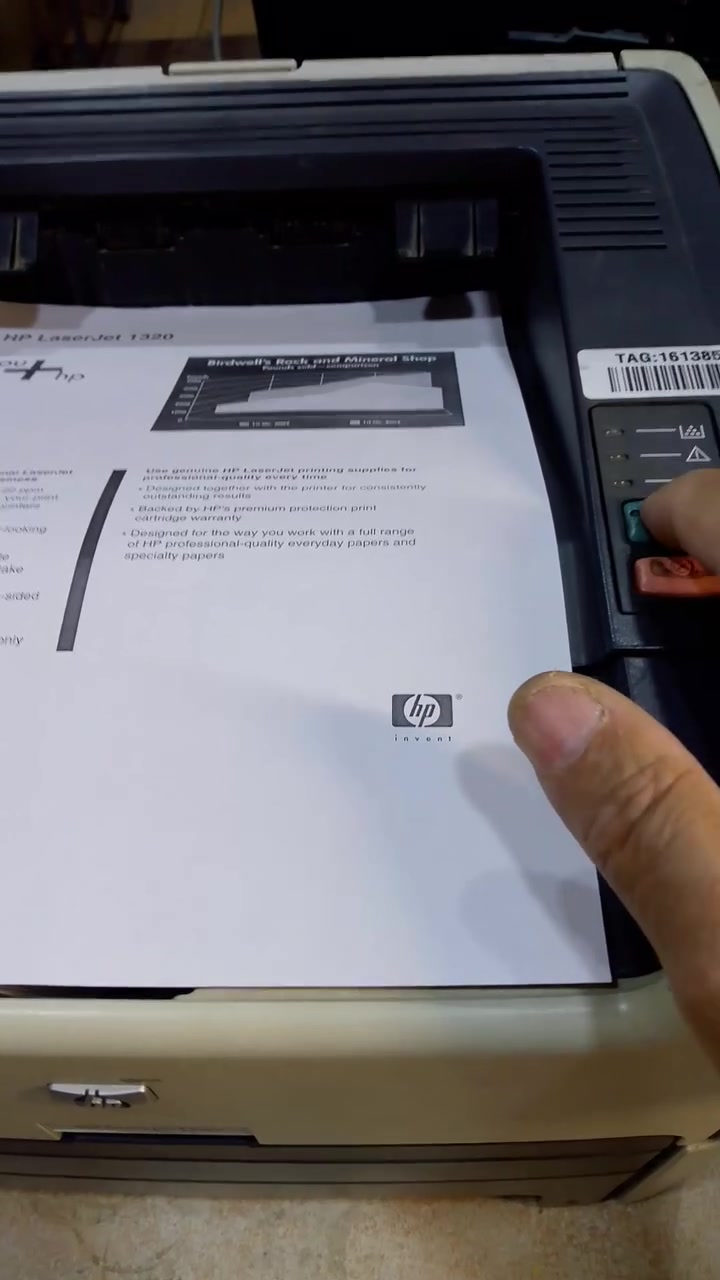 طابعه hp1320 ليزريه ابيض واسود نظيفه وسريعه جدا تعمل علا الربط مع اللابتوب حبرها كاترج متوفر وسعره مناسب سعر الطابعه ايضا مناسب 85 الف  خدمة توصيل متوفره ايضا الشراي الجاد يتفضل خاص


**إذا كنت صاحب هذا الإعلان وتريد حذفه لأي سبب، رجاءا أرسل رسالة إلى الدعم الفني**