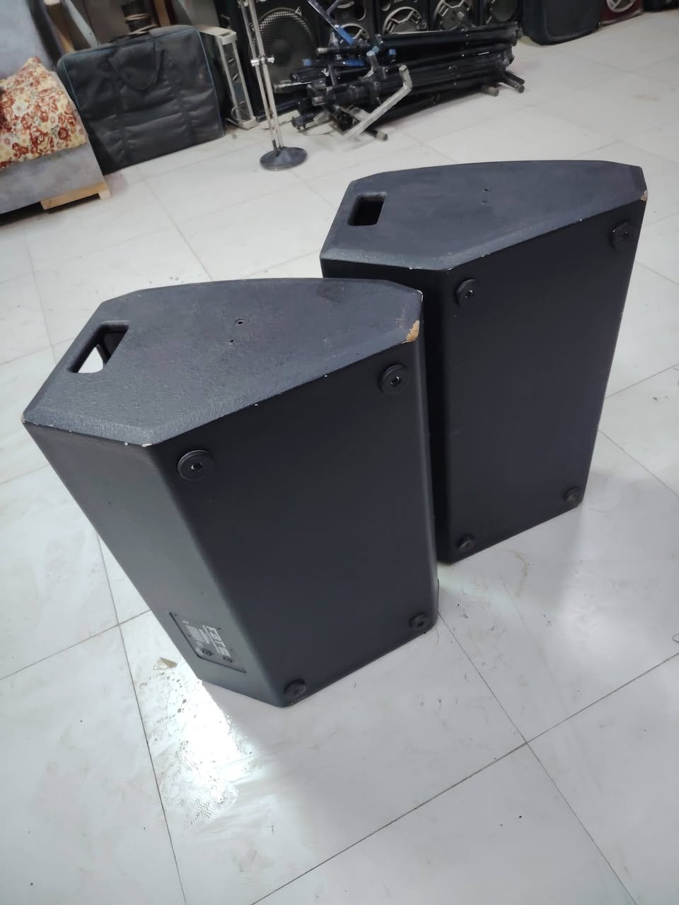 سماعات زوج لبيع FBT نضيفات كلش للتصال ***********
