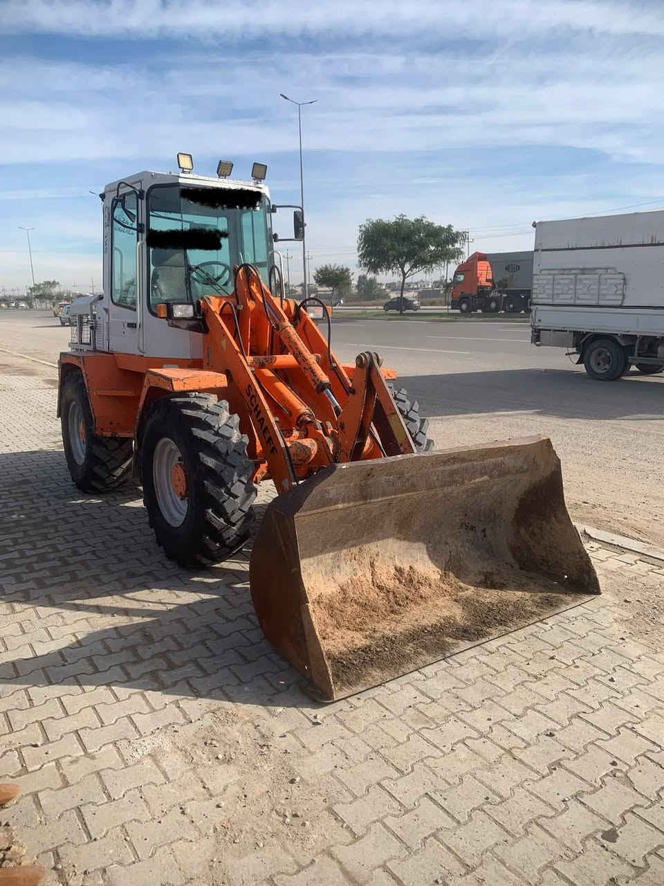 للبيع التواصل ***********
