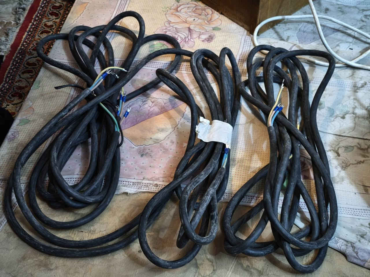 للتراصل والعنوان بغداد مدينة الصدر 
*********** واتساب
