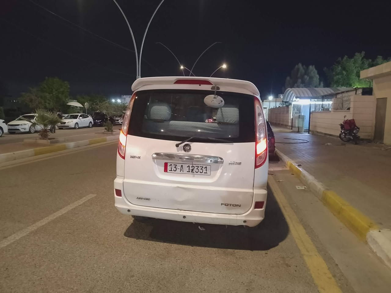 للبيع او مراوس ب شيري عاليه
فتون موديل ٢٠١٤ رقم ميسان سيارة جاهزه من كل شي مابيها نقص فقط تبريد سيارة نضيفه لون ابيض ١١راكب بيها منضومه غاز يعني تنسه صرف اقتصادية حيل تفويله مالتها ١١ الف بيها ضربه بل جاملغ الأمامي عكس سايق وتكمه رايدها ب ٦٥ بيها مجال قليل
مكان السيارة الرمادي 5 كيلو
محرك مسبوشي بانزين وغاز بلادي
رقم ***********
